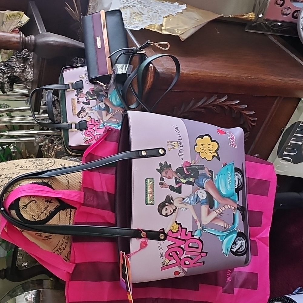NEW●3 Bag Trio---"Love Ride" Group!🖤🩵